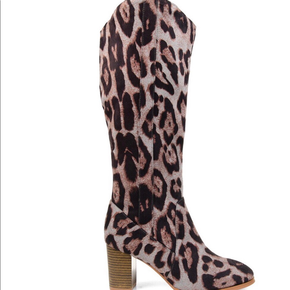 Women's Knee High ANIMAL PRINT Boots